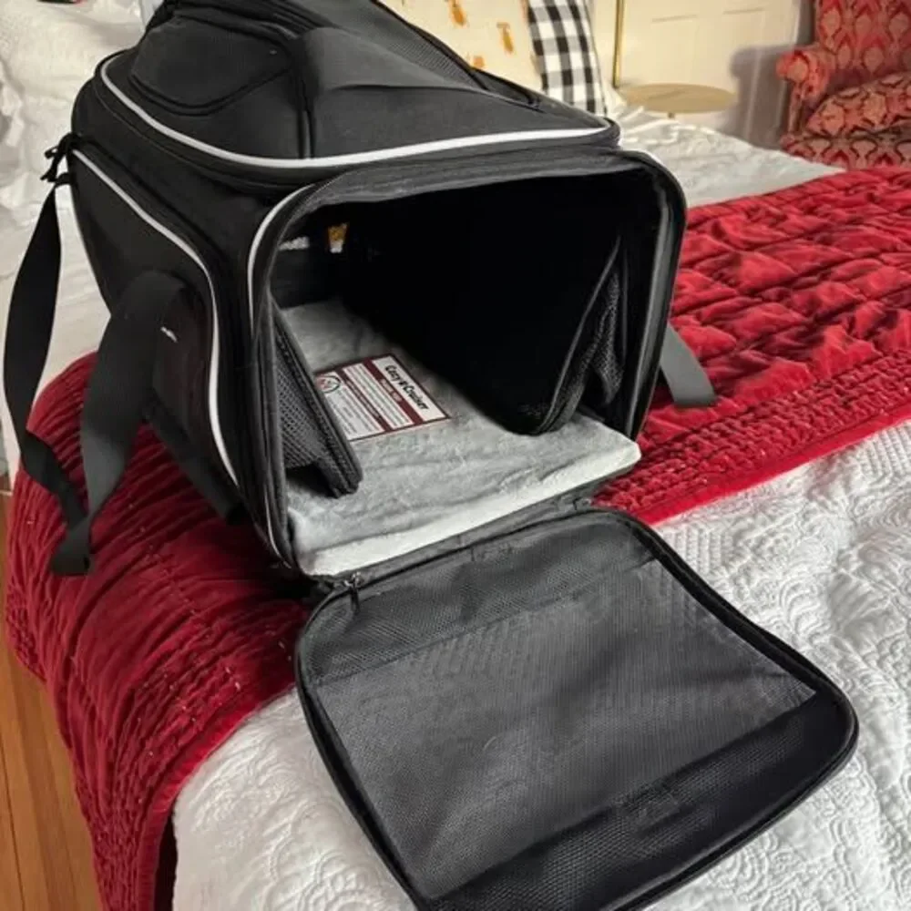 New Cozy & Cruiser Rolling Pet Carrier w/ Retractable Handle